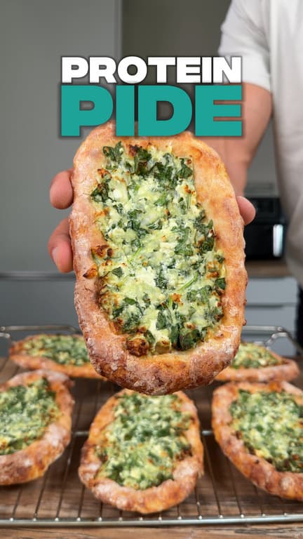 Protein Pide (Spinat-Feta)
